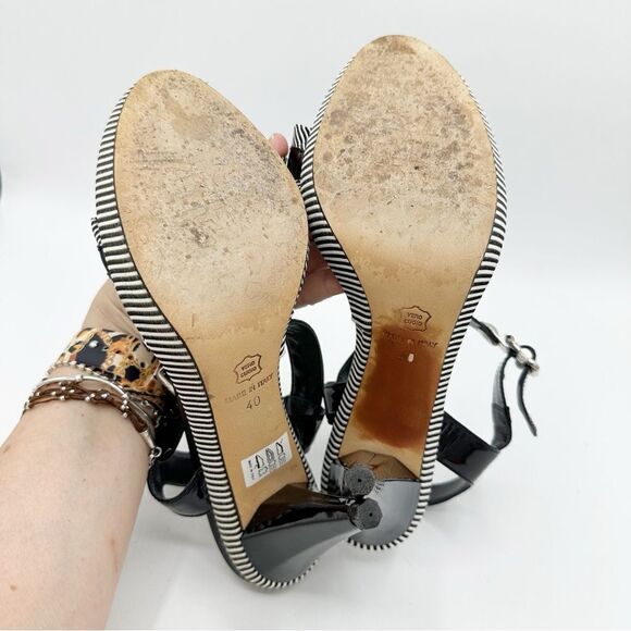 Gianfranco Ferre Black/White Striped Patent‎ Leather Heeled Sandals Sz 40 - Picture 13 of 16
